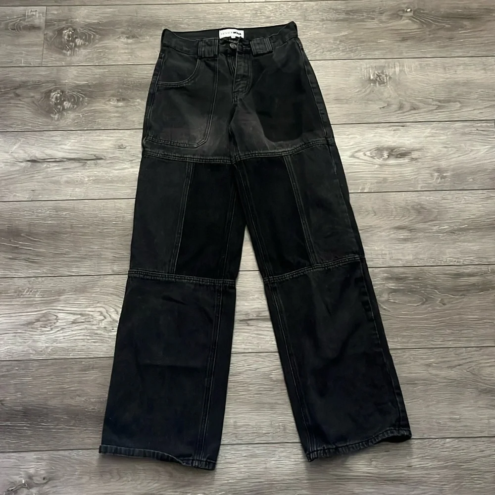 Jeans - Picture 1 of 5